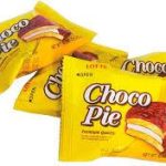 Печиво (Пірожне) шоколадне Choco Pie LOTTE Чоко пай Банан (12шт) 336 г Ю.Корея