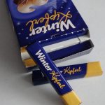 Шоколад з молочним кремом і ванільним печивом Choceur Winter Kipferl (11шт батонч.) Німеччина 200г