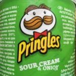 Чипси зі змінною і луком Pringles Sour cream@onion 165 г