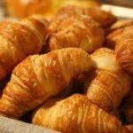 Круасан з абрикосовою начинкою Лукас 1кг Україна