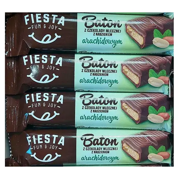 Шоколадний батончик з арахісовою начинкою Fiesta Baton Arachidowym 42г Польща