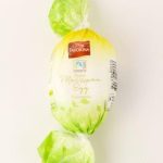 Яйце Марципан з ананасом у молочному шоколаді Favorina Marzipan Egg Pineapple 100г Германия