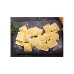 Тортелліні фаршировані сиром риккота GustoBello Tortellini al Formagio 250 г Італія