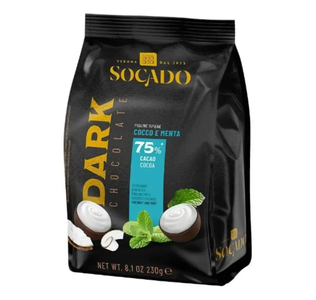 Цукерки асорті екстратемного шоколаду з кокосом і м'ятною Socado Dark Chocolate Cocco e Menta 230 г Італія