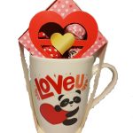Подарунковий набір Чашка+цукерки пралине 50г  Becky's Loveu Нідерланди