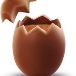 Шоколадні яйця з шоколадним кремом Milka Loffel Ei Kakaocreme (4x34г) 136г Швейцарія  Чотири яйця з альпійського молочного шоколад