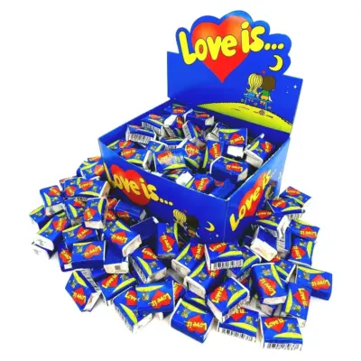 Жувальна гумка зі смаком банана та полуниці Love Is 420г/100шт Туреччина