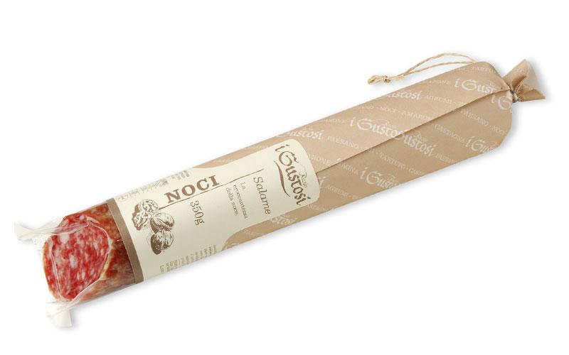 Ковбаса Салямі з волоським горіхом Villano salame delicato con noci 380 г Італія