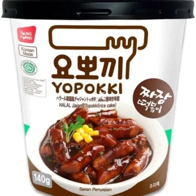 Рисові палички токпоки із соусом Чачжан Yopokki Halal Jjajang Topokki 120г Корея
