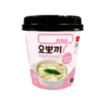 Рисові палички з карамелізованою цибулею Yopokki Golden onion butter Topokki 120г Корея