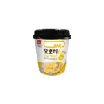 Рисові палички з карамелізованою цибулею Yopokki Golden onion butter Topokki 120г Корея